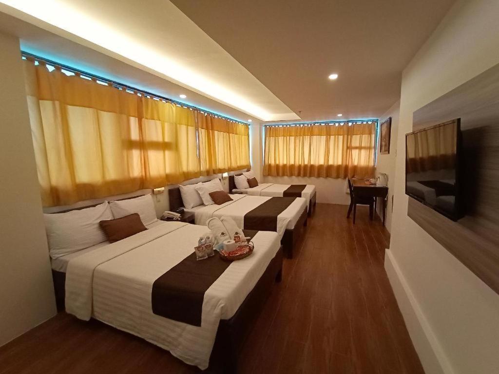 Hotel Asuncion Laoag Exterior photo